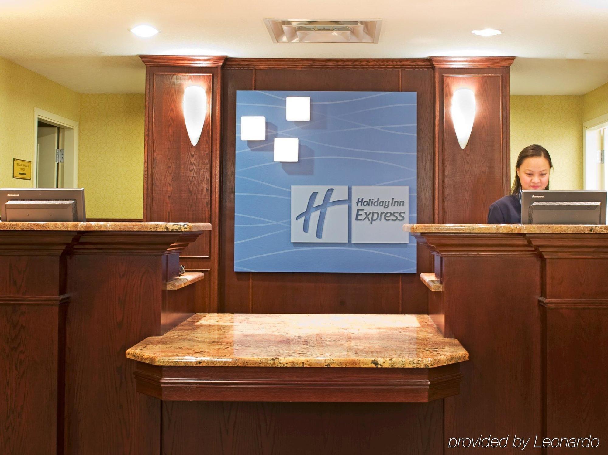 Holiday Inn Express Hotel & Suites Edson, An Ihg Hotel Dalaman gambar